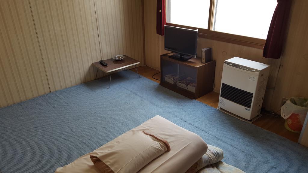 Marutake Ryokan 倶知安町 外观 照片
